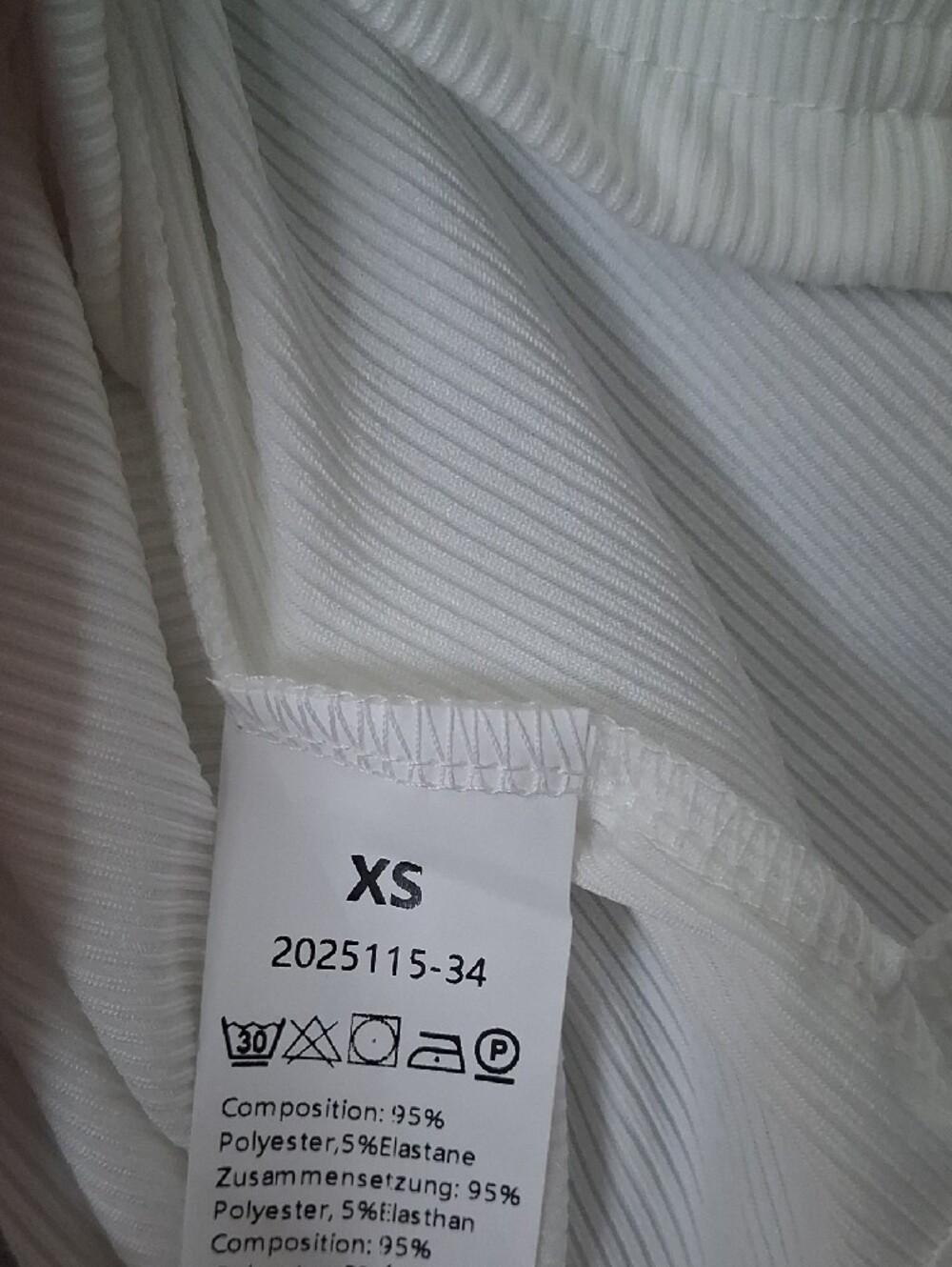 White Ribbed Button-Back Tank Top - Picture 3 of 3